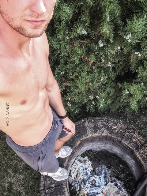 vik.tormek99 photo 1